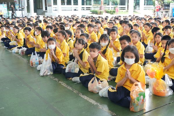 โรงเรียนปรีชานุศาสน์